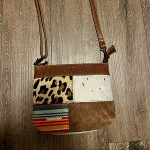 STS ranch crossbody